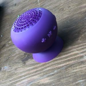 Bluetooth speaker waterproof